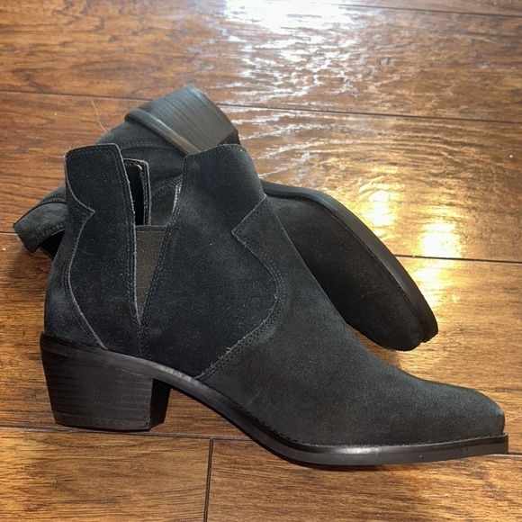Cole Haan Alayna Slouch Suede Bootie NWOT - Picture 9 of 9